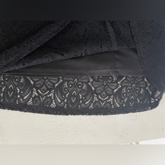 3/25 Black Lace Overlay Warehouse One Mini Dress - Picture 4 of 9